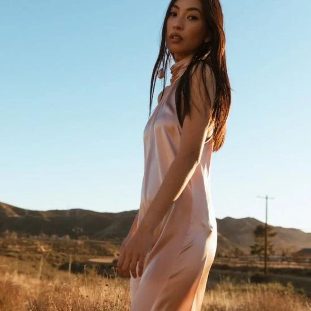 Custom Renee Gown - SIZE 2 / Capri Blue / Shiny - Picture 2 of 9